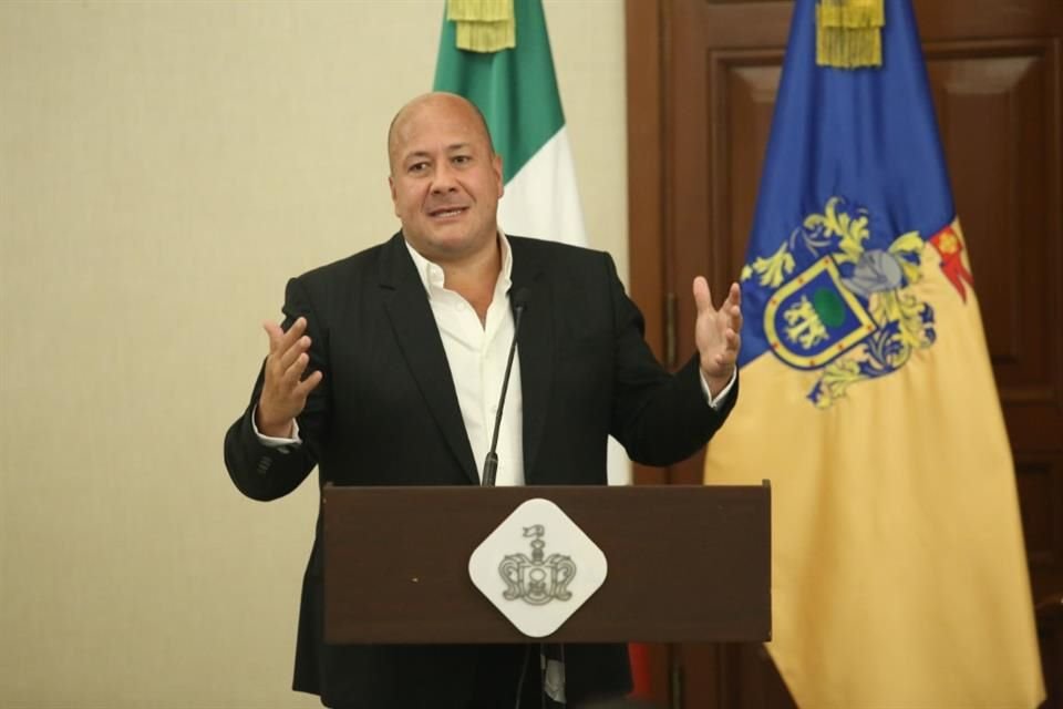 El ex Rector de la Universidad de Guadalajara, Raúl Padilla López, no volverá a someter nunca al Gobierno de Jalisco, aseguró el Gobernador del Estado, Enrique Alfaro.