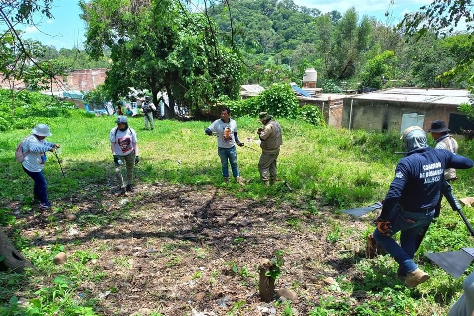 El colectivo de búsqueda Luz de Esperanza reportó el hallazgo de restos humanos en un predio de Tlaquepaque