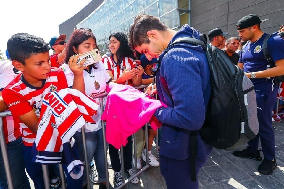 Isaac 'Cone' Brizuela ofreció disculpas por el incidente del jueves a la llegada del equipo a Aguascalientes.