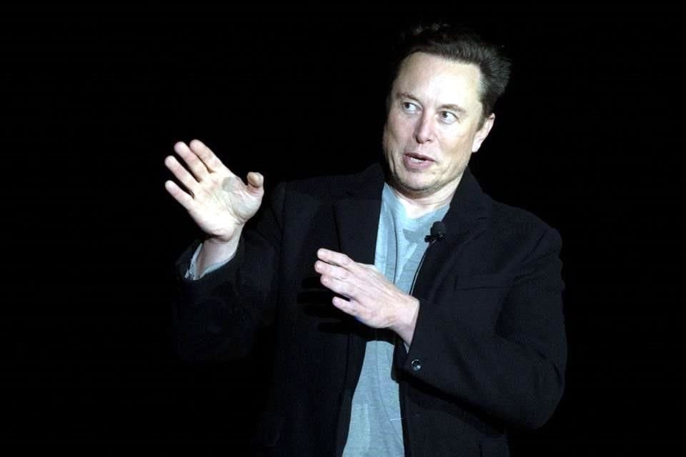 En su comparecencia, Elon Musk defendió su actividad a través de Twitter.