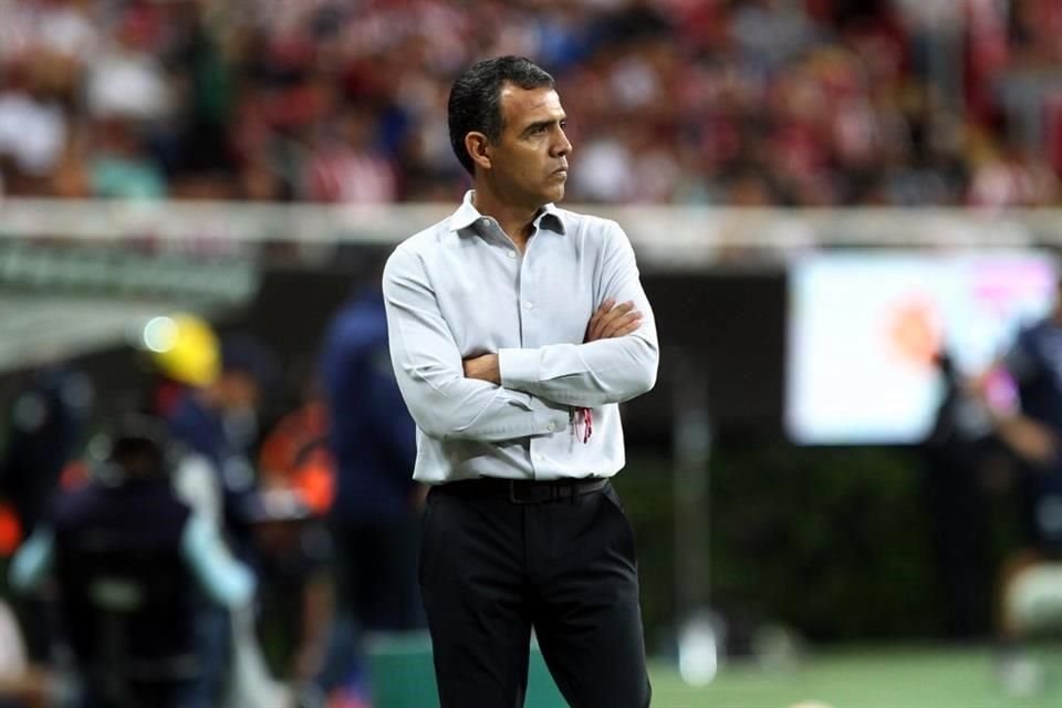 Ricardo Cadena le dio mérito a la labor del portero de las Chivas, Miguel 'Wacho' Jiménez, en la victoria 1-0 ante los Rayados.