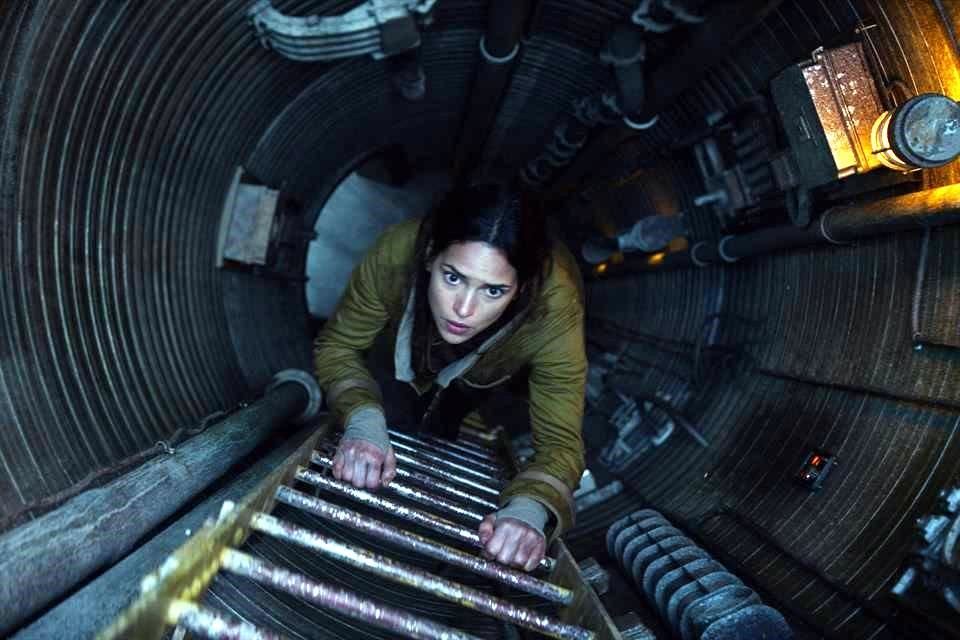 Rodada en Londres, la serie también cuenta con las actuaciones de Genevieve O'Reilly, Stellan Skarsgard y Adria Arjona (en foto).