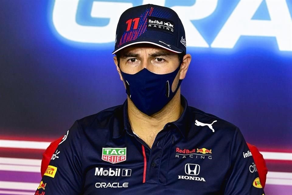 Si Sergio Pérez no evita que los problemas en este inicio de campeonato le lleguen a la cabeza, la puede pasar mal.