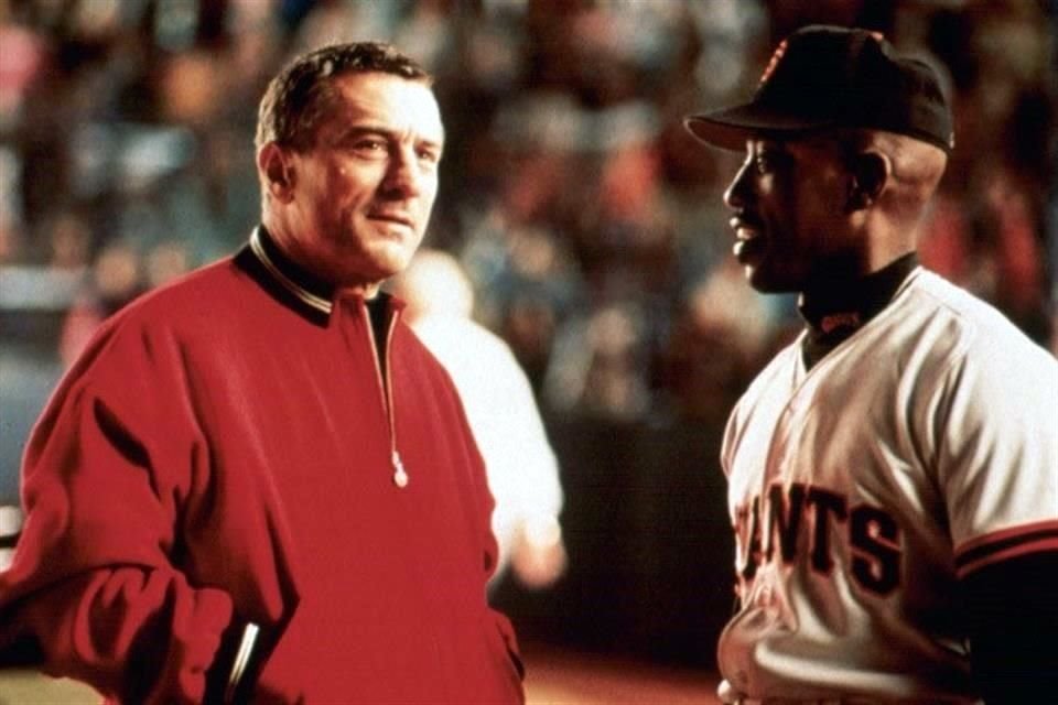 The Fan fue realizada en 1996, dirigida por Tony Scott y protagonizada por Robert De Niro y Wesley Snipes.