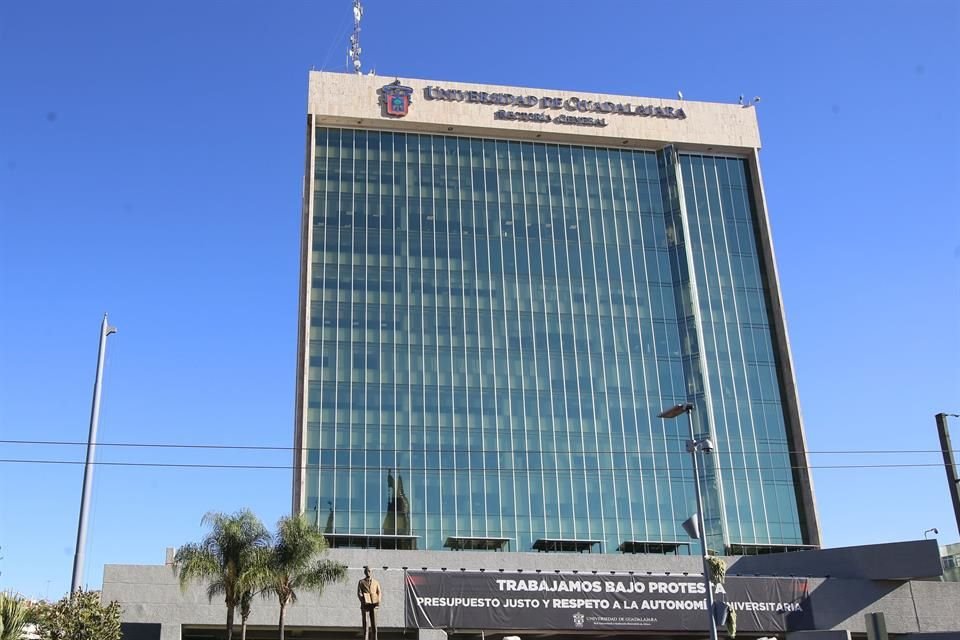 Las obras en las que la UdeG acusa un atraso y Alfaro anunció ayer su arranque tendrán un costo de 44.5 millones de pesos.