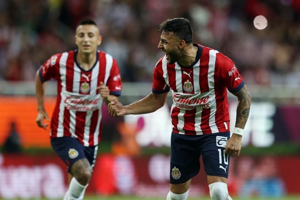Las Chivas repuntaron en la tabla general del torneo Apertura 2022 con 15 puntos.
