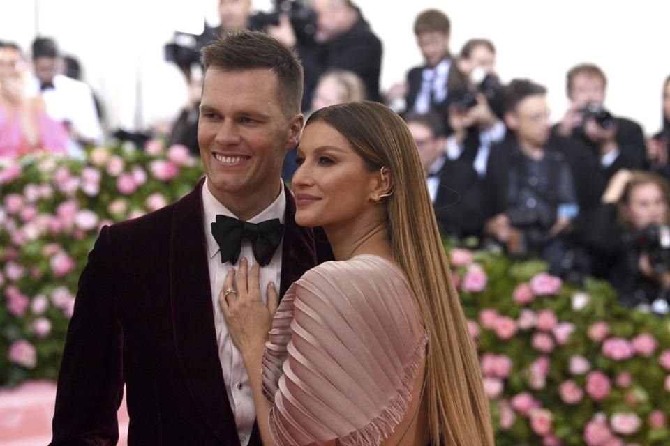 Tom Brady y Gisele Bündchen no están viviendo juntos luego de que la pareja ha enfrentado una serie de problemas en su relación.