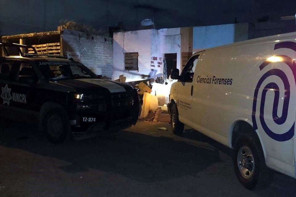 El hallazgo ocurrió en una vivienda marcada con el número 258 , al cruce de las Calles Cerro de Tláloc y Cerro Gordo, en el fraccionamiento de Chulavista Etapa 6.