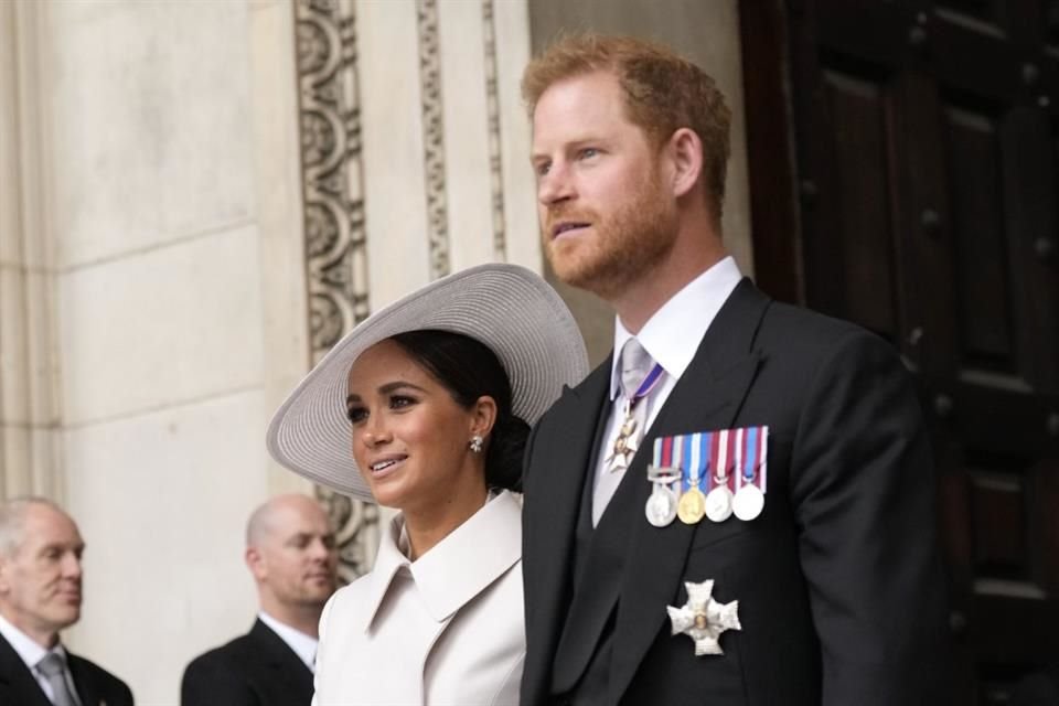 Desplegaron un amplio protocolo de seguridad para el Príncipe Enrique y Meghan Markle tras las demandas en Reino Unido.