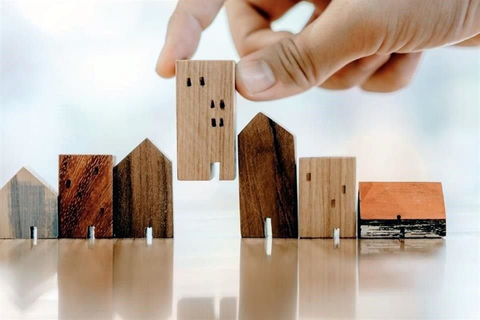 La familia mexicana promedio vive hasta en 5 viviendas diferentes en su ciclo familiar, aseguró Eugene Towle, director de la consultora inmobiliaria Softec.
