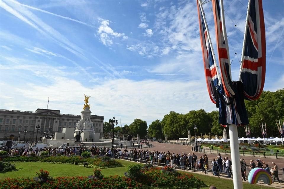 El Rey Carlos, la Familia Real, mandatarios de todo el mundo y los británicos podrán despedirse de la Reina Isabel II.