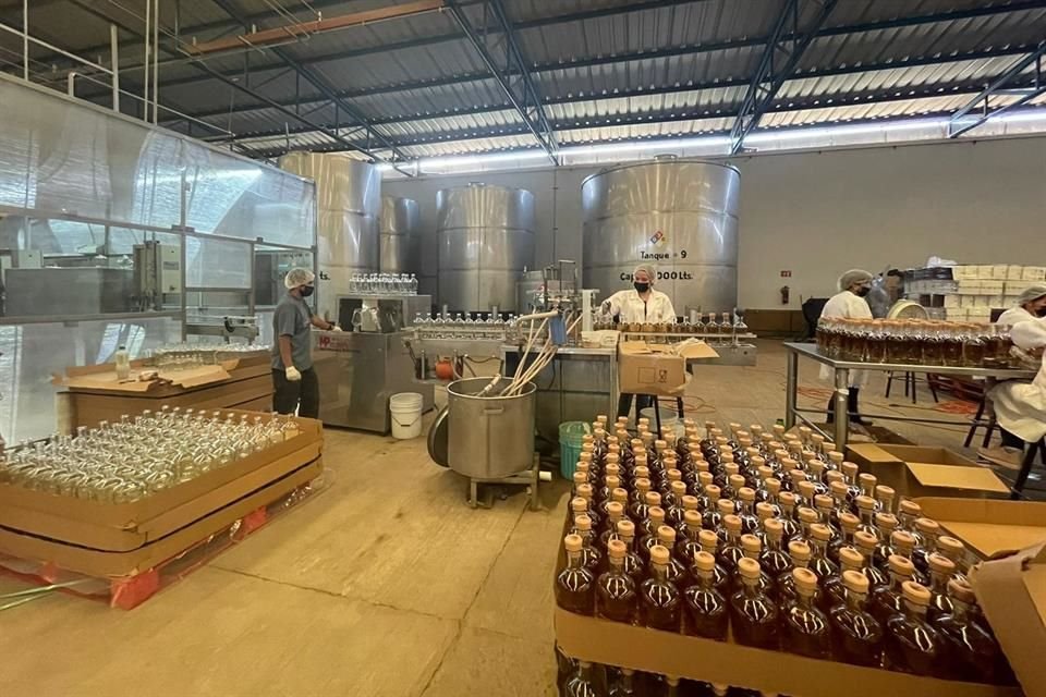 La venta de tequila crece 15 por ciento con las Fiestas Patrias.