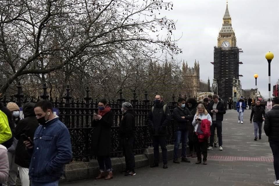 Por un supuesto 'problema técnico', las campanas del Big Ben no sonaron en dos ocasiones; se espera su arreglo previo al funeral de la Reina.