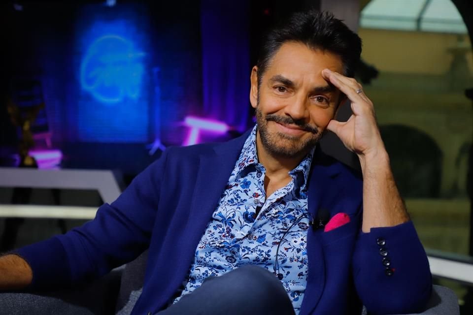 El actor mexicano Eugenio Derbez protagonizará la serie 'They Came At Night', una nueva comedia sobre 'Drácula'.