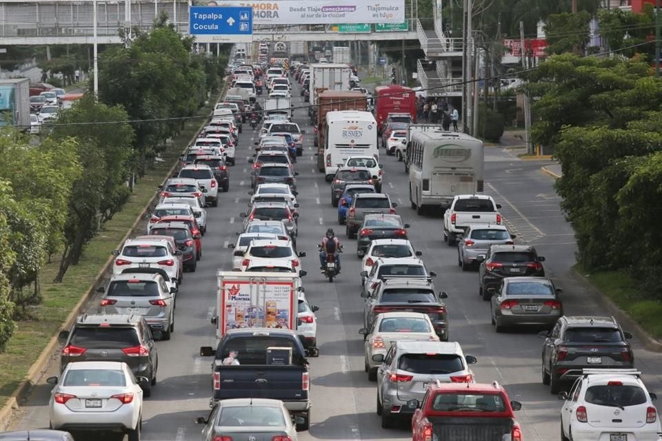 De acuerdo con un análisis del Instituto de Información Estadística y Geográfica de Jalisco (IIEG), tanto el auto como la motocicleta son los medios de transporte con más crecimiento en el Estado.