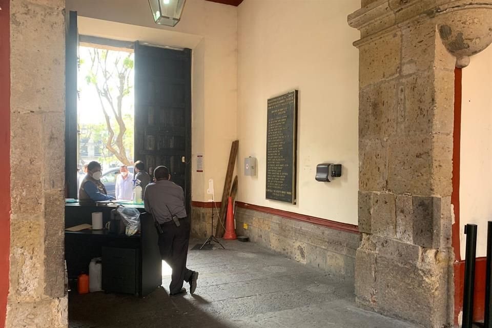 Los edificios del Congreso de Jalisco ubicados en Avenida Hidalgo 222 y Juárez 237, recibirán una 'manita de gato' que podría costar 29 millones de pesos.