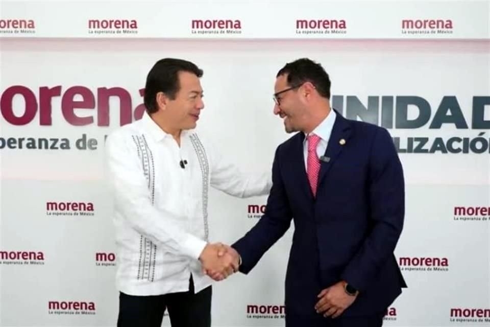 Raúl Paz apareció esta tarde en un video al lado del líder nacional de Morena, Mario Delgado, quien le dio la bienvenida al yucateco.