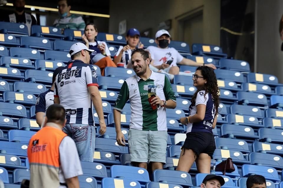 Así se vivió el color previo al duelo de vuelta de Cuartos de Final entre Rayados y Santos en el Estadio BBVA.