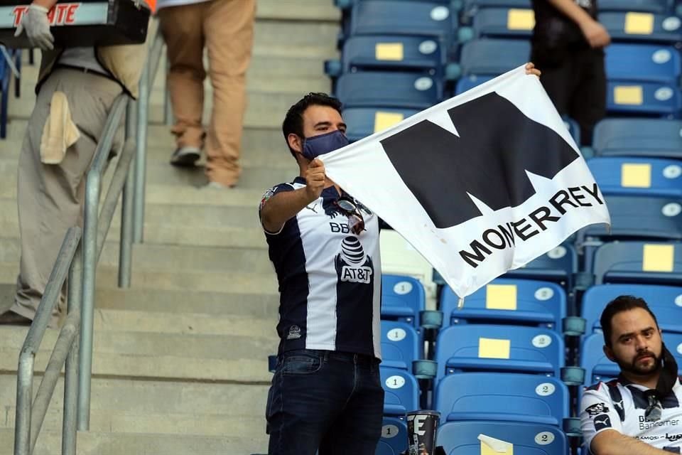 Así se vivió el color previo al duelo de vuelta de Cuartos de Final entre Rayados y Santos en el Estadio BBVA.