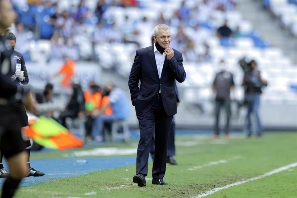 Javier Aguirre no pudo coronarse en su primer torneo como DT de Rayados.