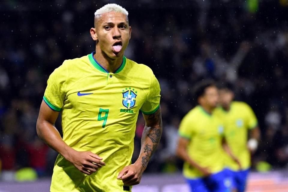 Richarlison logró un doblete.