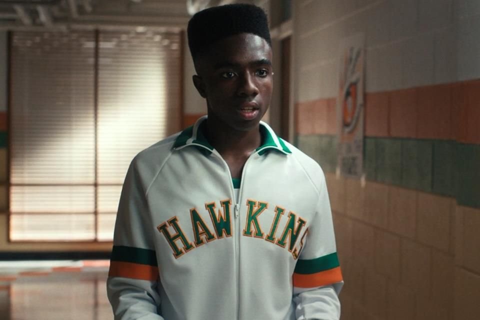 Caleb McLaughlin dijo que los fanáticos de 'Stranger Things' lo han tratado diferente a sus coprotagonistas por su color de piel.