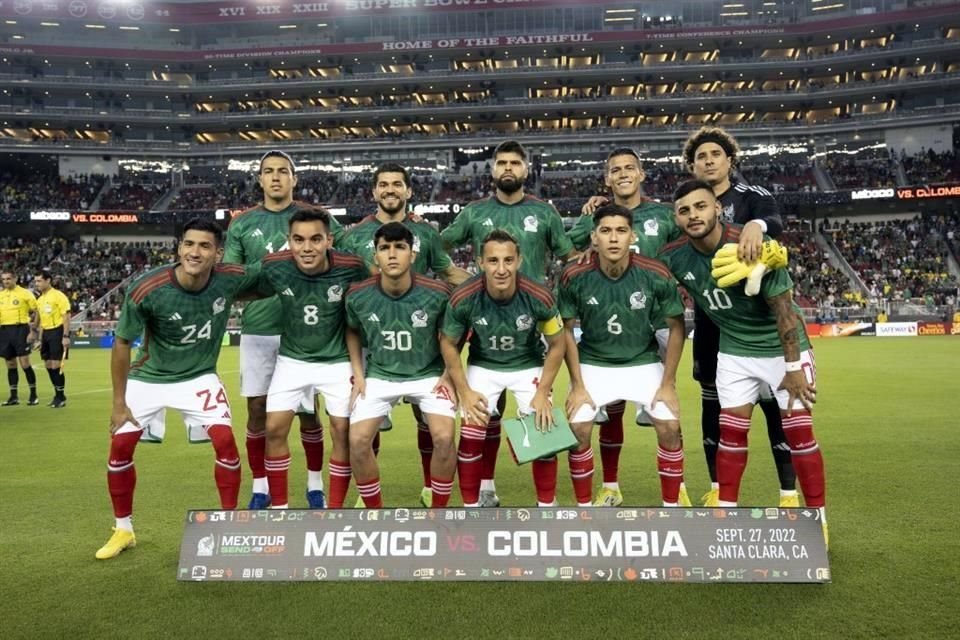 Guardado amplía su legado con la Selección.