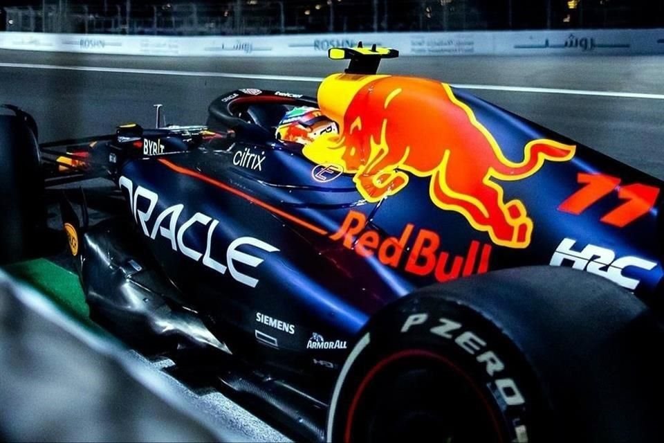 Sergio Checo Pérez previo al Gran Premio de Singapur 2022.