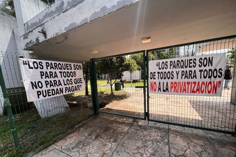 El particular que convertiría el Parque Altamira en escuela de tenis, tras la concesión del Ayuntamiento, se retractó ante presión vecinal.