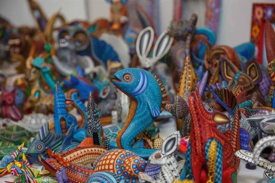 En su 25 aniversario, la feria de artesanías TlaquepArte celebra este año a los y las artesanas del País y del mundo en su tradicional feria, esta vez con sede en la Expo Guadalajara.