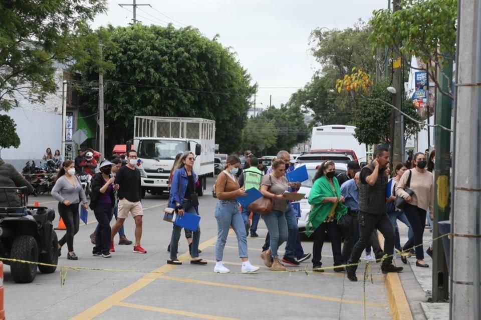 A casi dos meses de que se destaparan los fraudes de la inmobiliaria Asesores Jurídicos Profesionales (AJP), a la Fiscalía se han presentado a denunciar más de mil 200 víctimas.