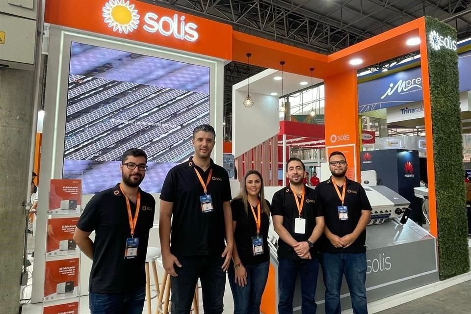 La empresa Solis participó en ExpoSolar Colombia, en Medellín.