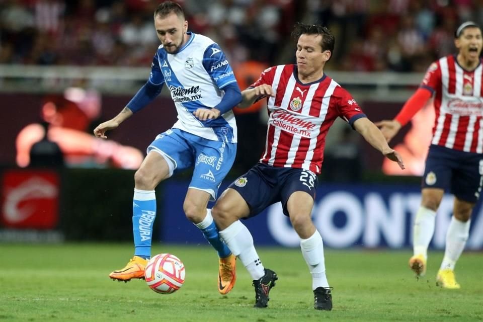 Este domingo, las Chivas y el Puebla se juegan el pase a Cuartos de Final en el Estadio Cuauhtémoc.