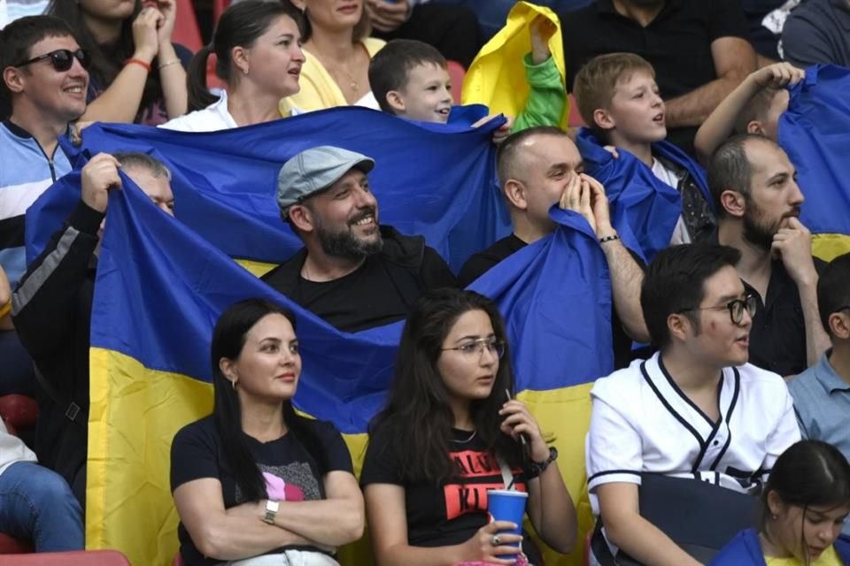 Ucrania, España y Portugal buscarán la sede conjunta para la Copa del Mundo 2030.
