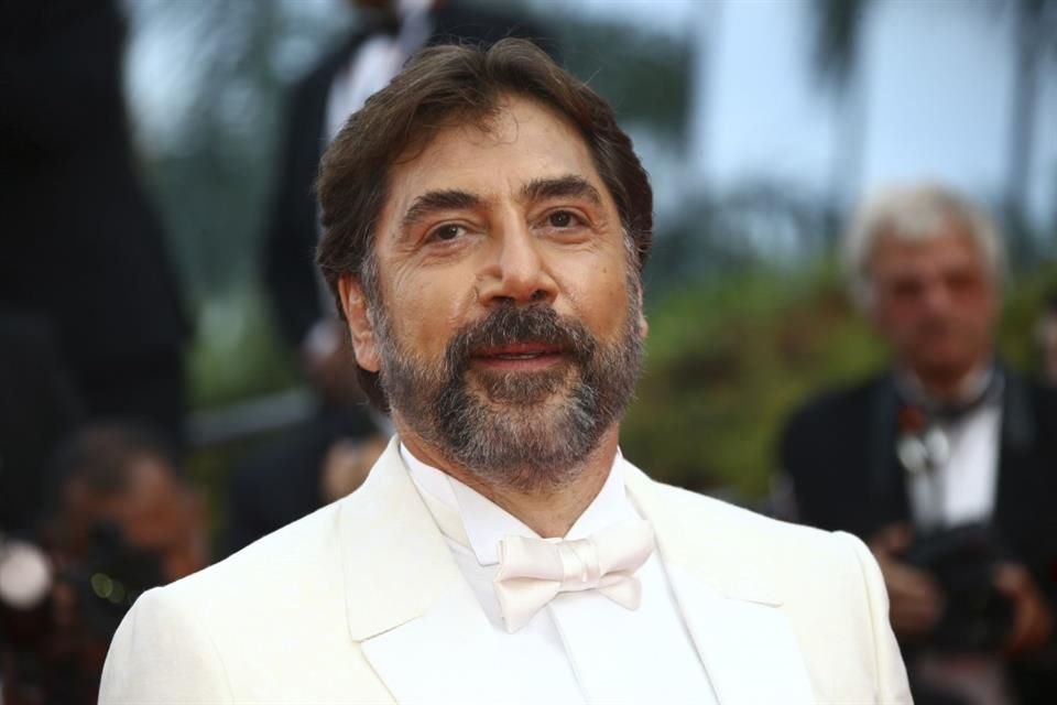 Javier Bardem enfrentó un nuevo reto en 'Lilo Lilo Cocodrilo' al cantar y bailar por primera vez en cine; trabajó junto a Shawn Mendes.