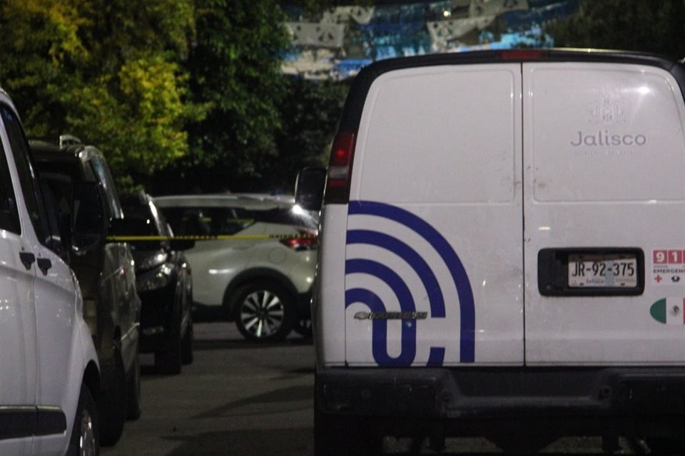 Cuando llegaba a su casa en la Colonia Lázaro Cárdenas, un maestro de la Universidad de Guadalajara fue asesinado a balazos.