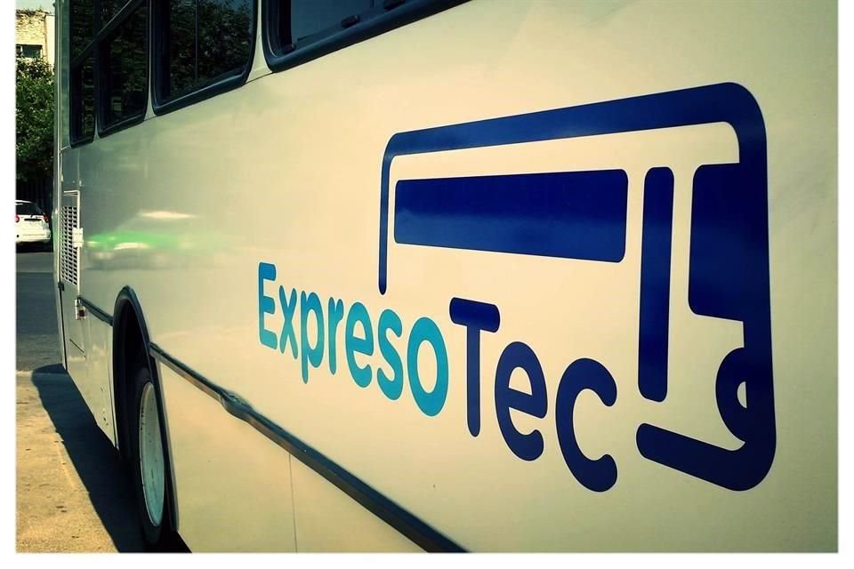 El Expreso Tec ofrece 10 rutas matutinas y 5 vespertinas para trasladar a los alumnos del Tec de Monterrey Campus Guadalajara y Prepa Tec Santa Anita.