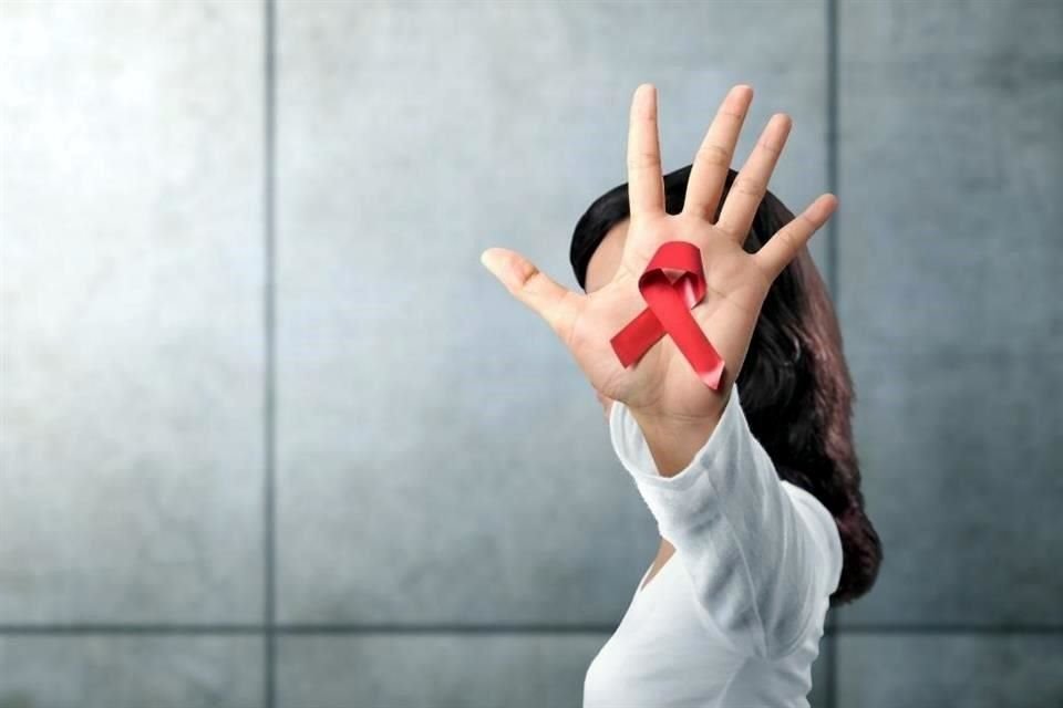 Hasta hace muy poco, ejemplifica la infectóloga Brenda Crabtree, las guías médicas seguían recomendando esquemas muy difíciles de tolerar para las mujeres embarazadas con VIH.