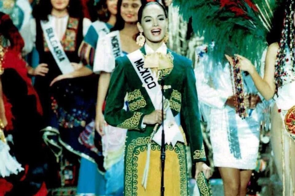 Lupita Jones, quien fue Miss Universo 1991, dijo que el certamen le ha dado herramientas para ser una mujer líder en la vida.