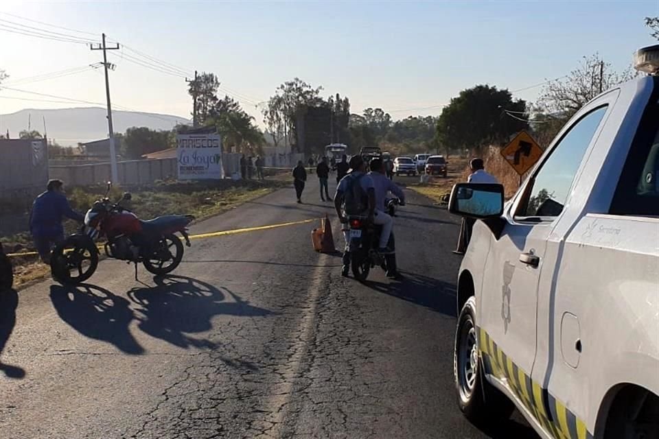 La suerte no estuvo del lado de un motociclista, pues perdió la vida luego de chocar contra un caballo cuando circulaba hacia San Juan Evangelista, en Tlajomulco de Zúñiga.