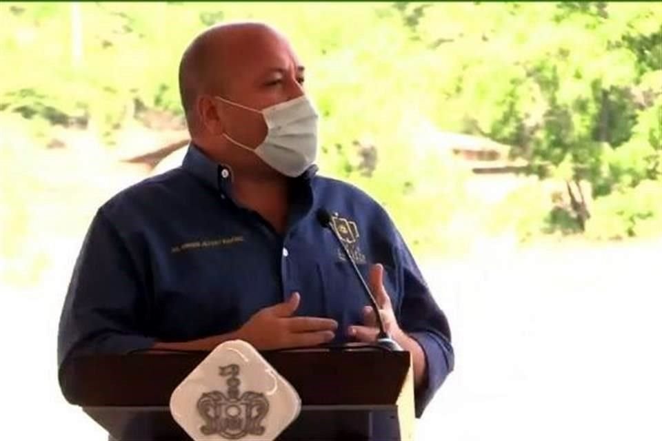Enrique Alfaro presenta el nuevo plan de ordenamiento regional.