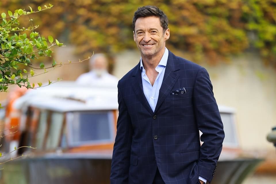 Hugh Jackman mantiene una condición física y vocal para responder a exigencias de actuación; se presentó en el montaje de 'The Music Man'.