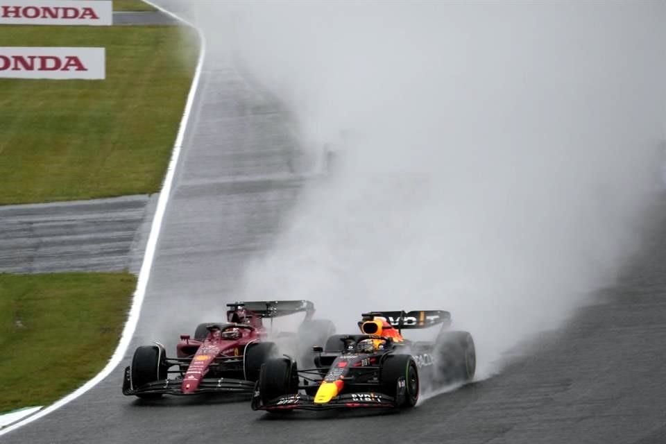 La lluvia ha sido un factor en el GP de Japón.