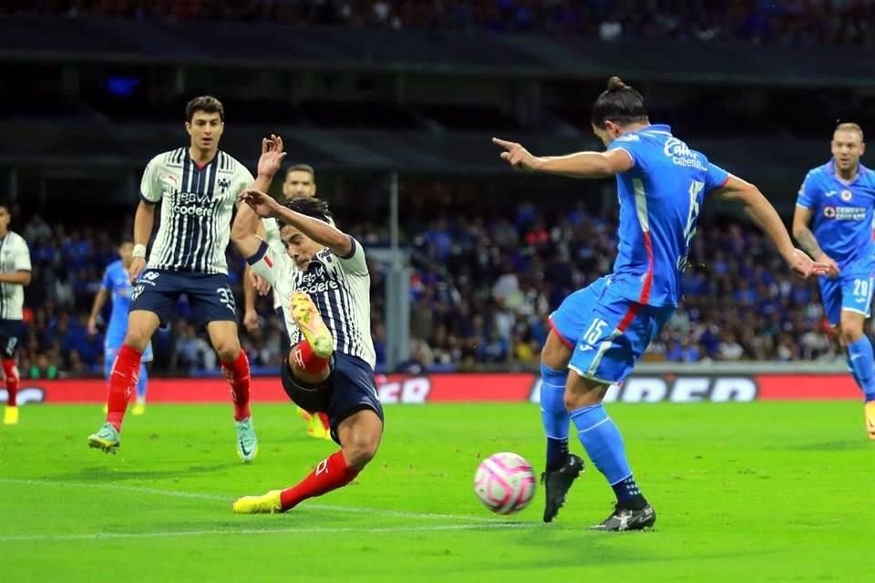 El juego fue muy disputado.
