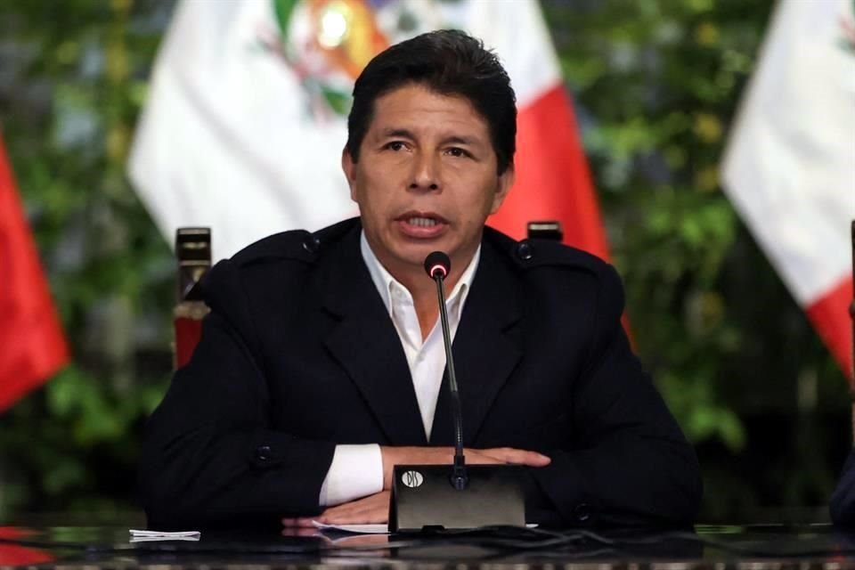 El Presidente de Perú, Pedro Castillo, durante una conferencia de prensa en Lima.