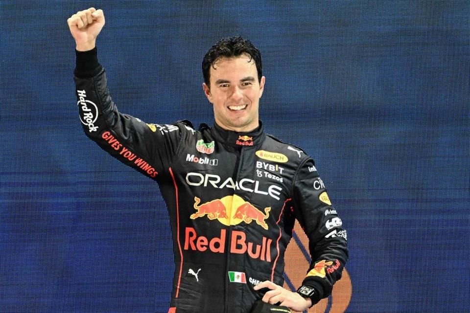 El piloto mexicano Checo Pérez tiene tres carreras más para lograr el subcampeonato de Pilotos en la F1.