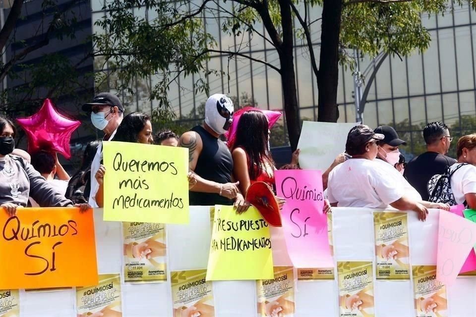 El IMCO advirtió que recortes en el PPEF 2023 a insumos, suministro de medicamentos y programas de vacunación afectará a pacientes.