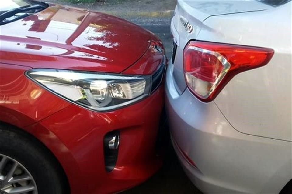A partir de noviembre, cuando dos automovilistas choquen, podrán moverse del lugar, siempre y cuando cuenten con seguro.
