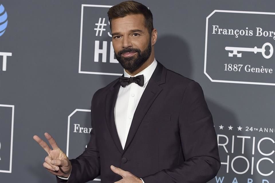 Ricky Martin arrives at the 24th annual Critics' Choice Awards on Sunday, Jan. 13, 2019, at the Barker Hangar in Santa Monica, Calif. (Photo by Jordan Strauss/Invision/AP)