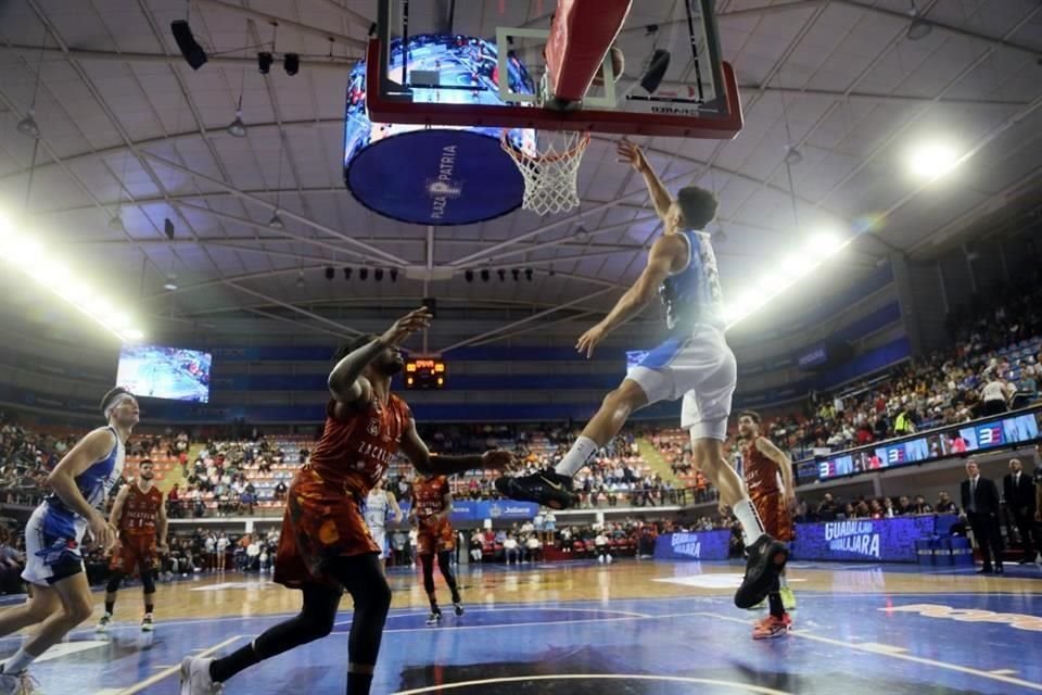 Con Cielito Lindo incluido, los Astros de Jalisco vencieron 118-93 a los Mineros de Zacatecas y habrá séptimo juego para definir al campeón.